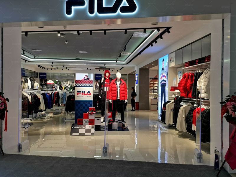 Fila Clothing Brand Store는 AM9800 사운드 및 자기 방지 장치를 설치합니다.